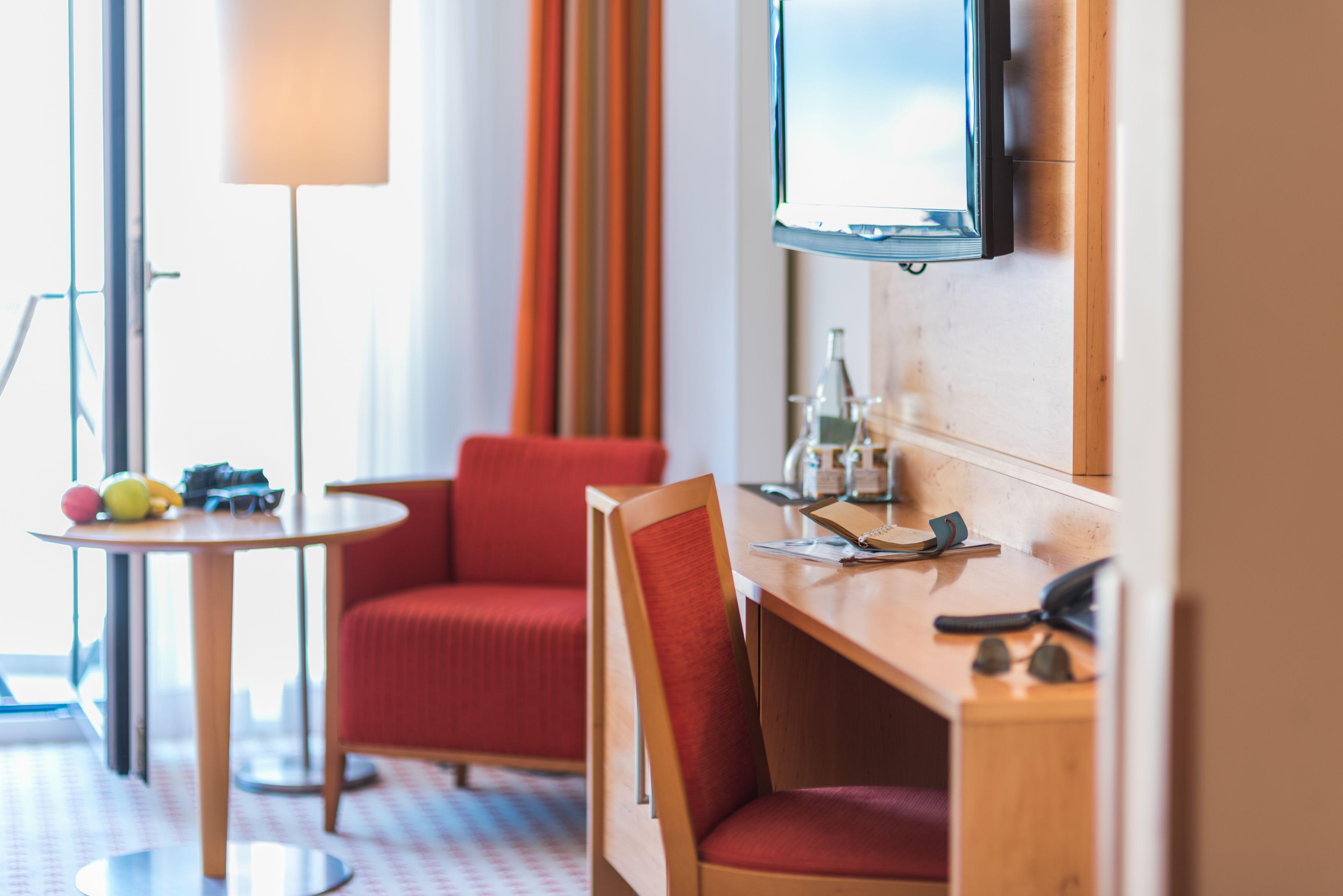 Park-hotel Huebner Hotel 4*