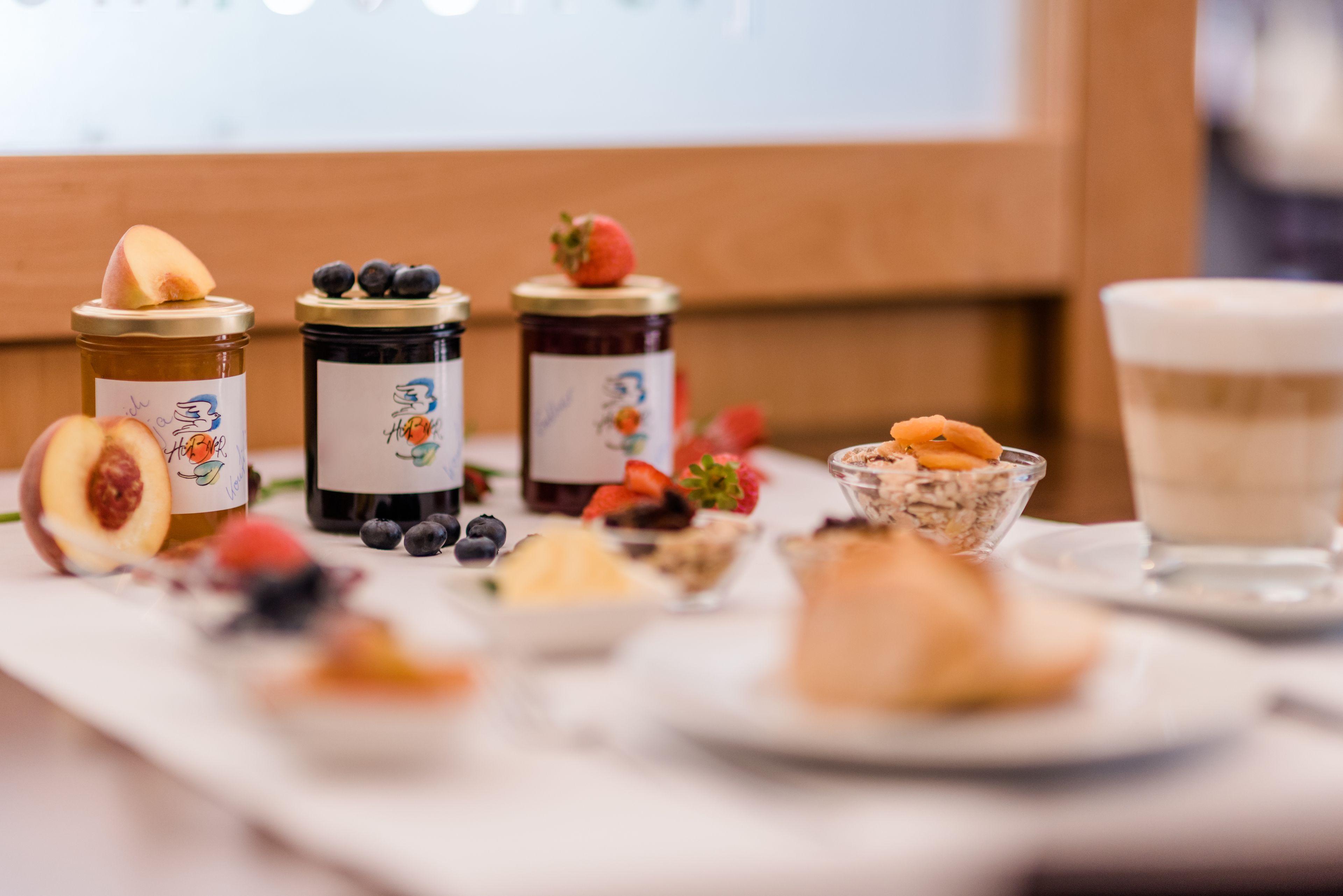 Park-hotel Huebner Hotel 4*